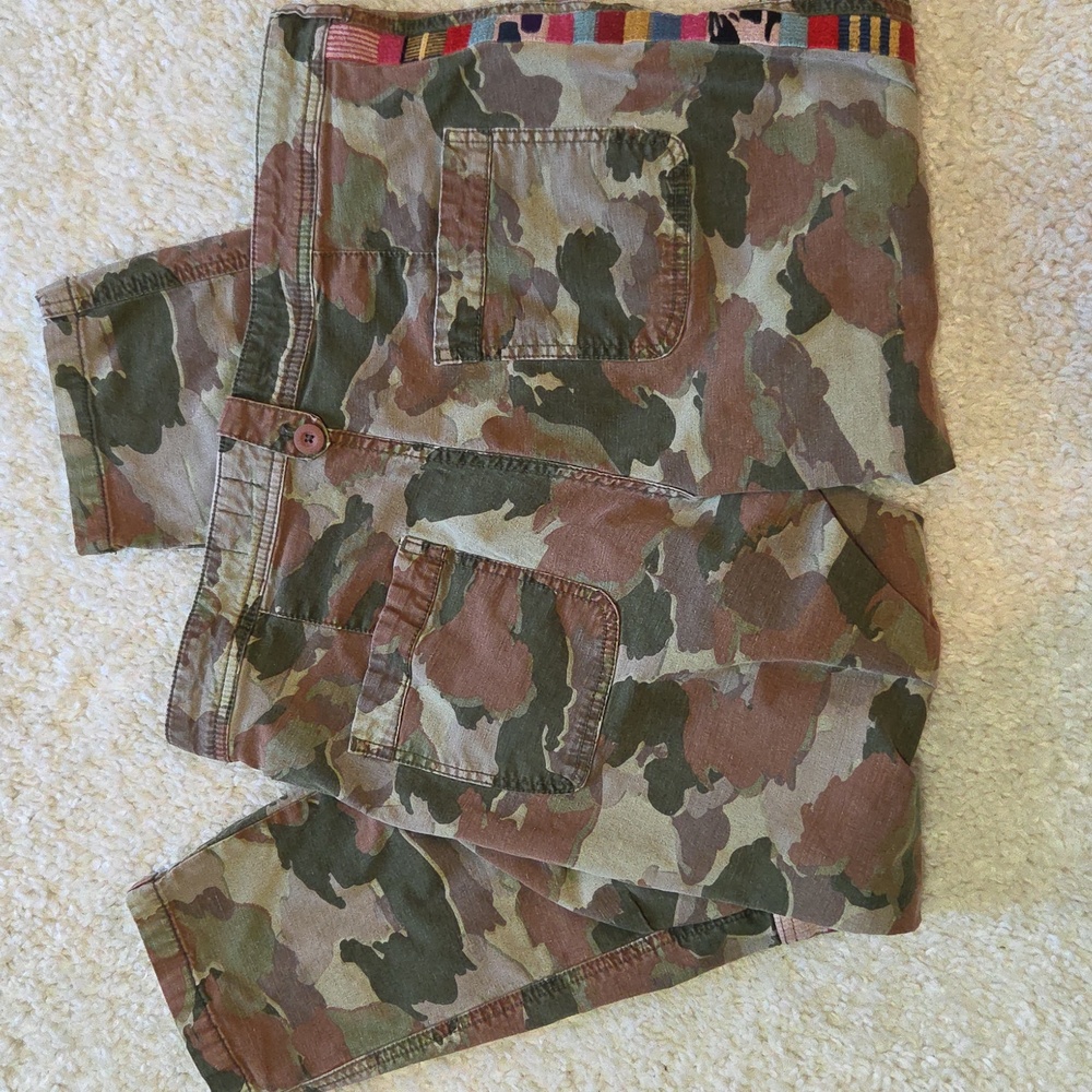 Anthropologie Green and Brown Camouflage Pants With Tribal Embroidery, Size 32 - Picture 5 of 11